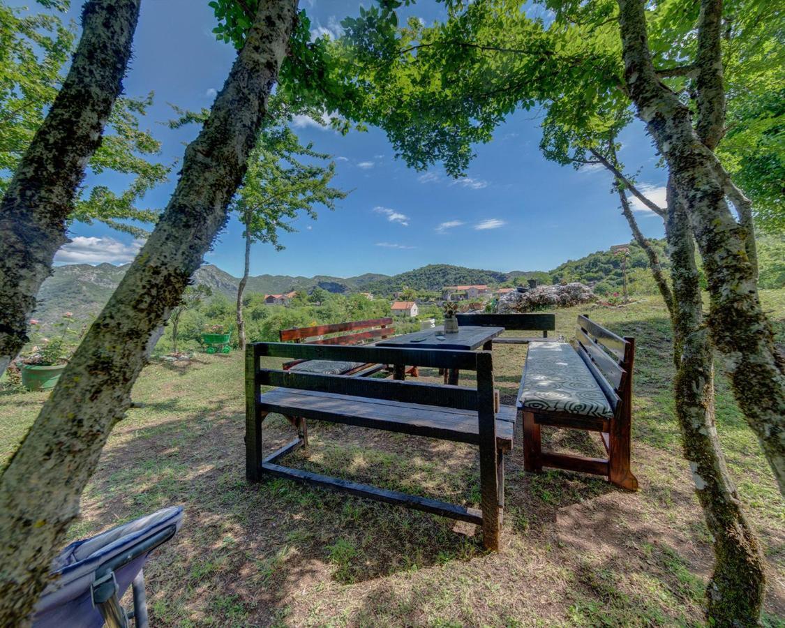 Holiday Home Pavle Rijeka Crnojevića Екстериор снимка