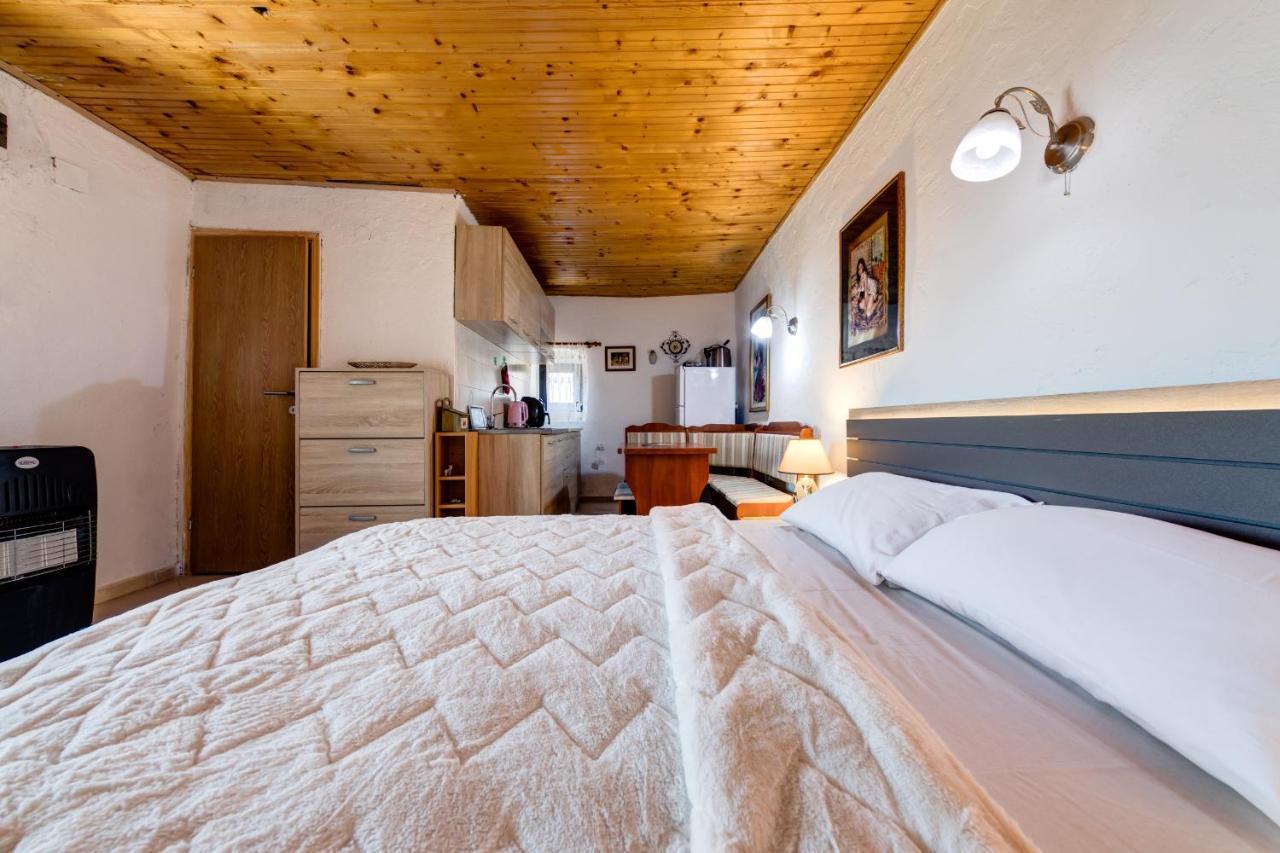 Holiday Home Pavle Rijeka Crnojevića Екстериор снимка